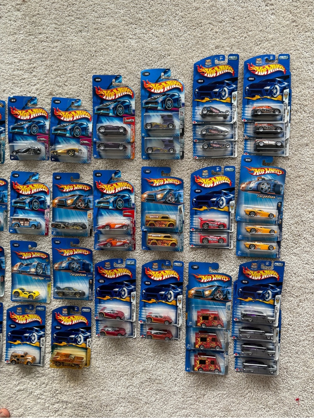 Hot Wheel Car Collection - 100 pieces 2000’s Vintage